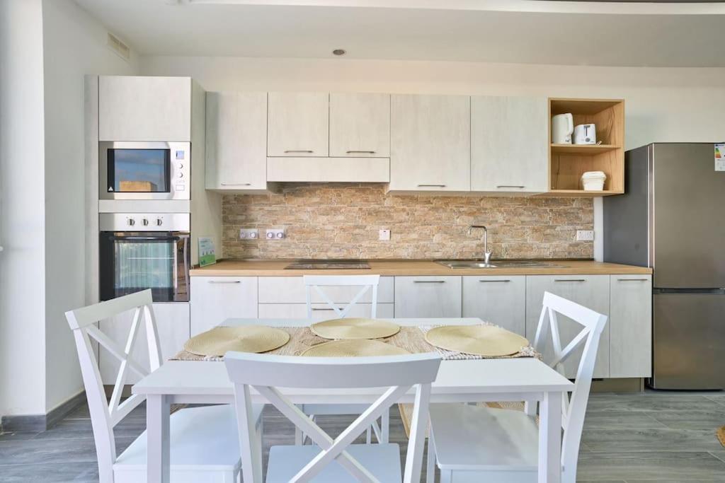 Two Bedroom Apartment In Xemxija, סיינט פול ביי מראה חיצוני תמונה
