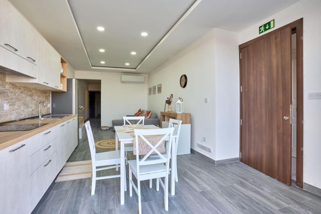 Two Bedroom Apartment In Xemxija, סיינט פול ביי מראה חיצוני תמונה
